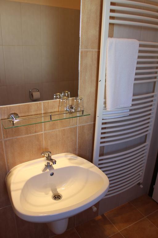 Bed and Breakfast Alice Panzio Gold Калокса Номер фото